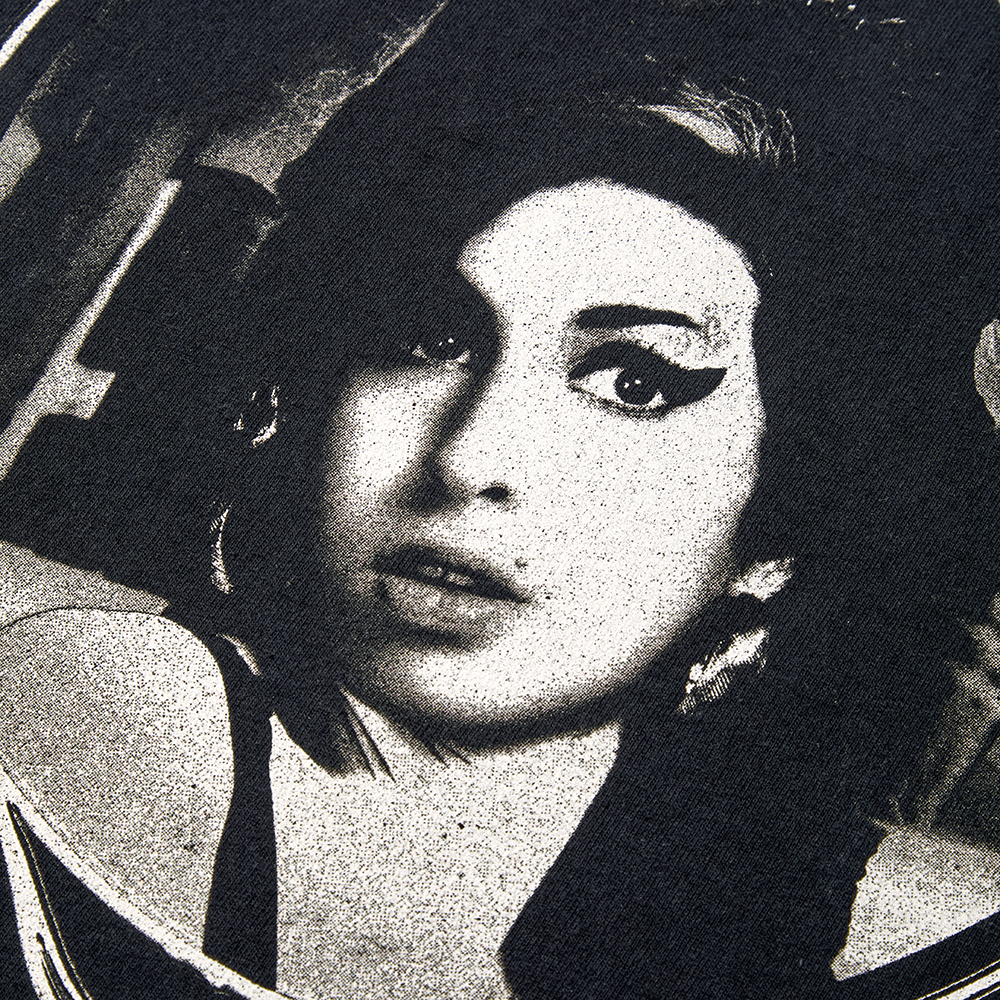 Amy Winehouse - Vintage Frame Tee