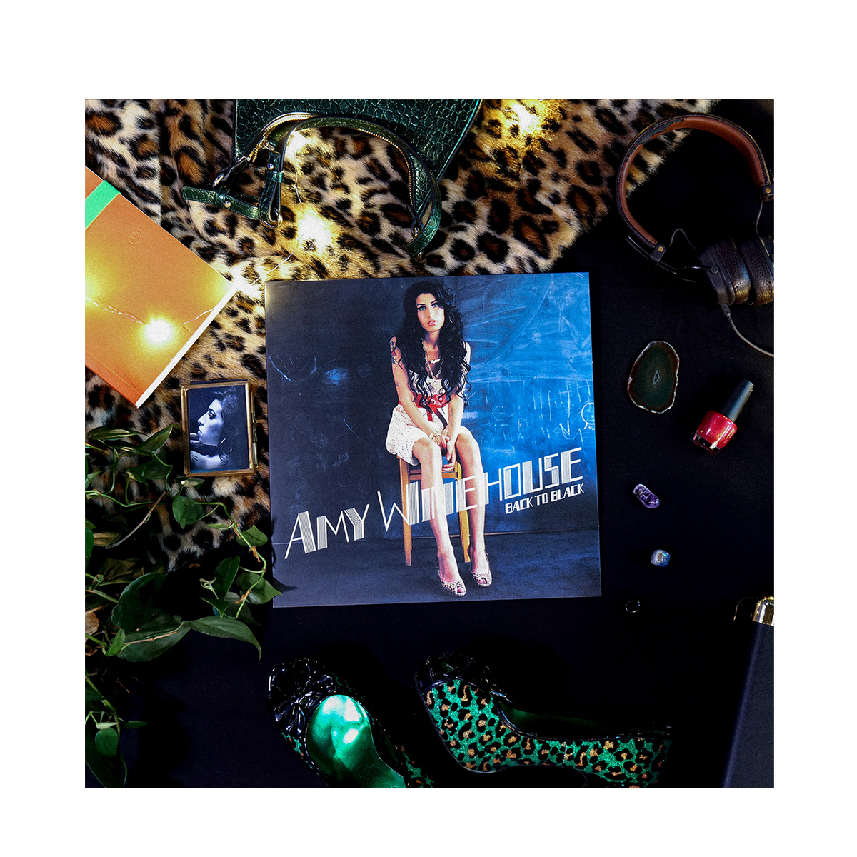 Amy Winehouse Back To Black: Vinyl LP - Amy Winehouse Amy Winehouse Back To Black: Vinyl LP - Amy Winehouse